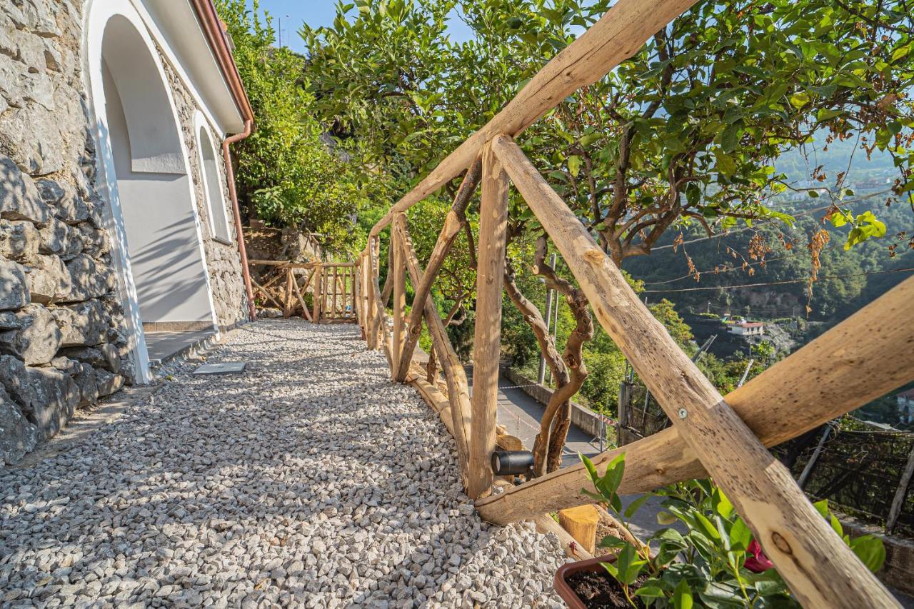 Tra Sole E Limoni Apartments Трамонти Екстериор снимка